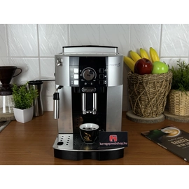 Delonghi Magnifica S ECAM21.118.SB automata kávéfőző (Felújított)